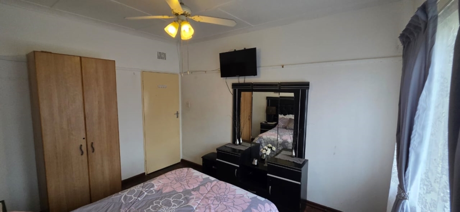 5 Bedroom Property for Sale in Stilfontein North West